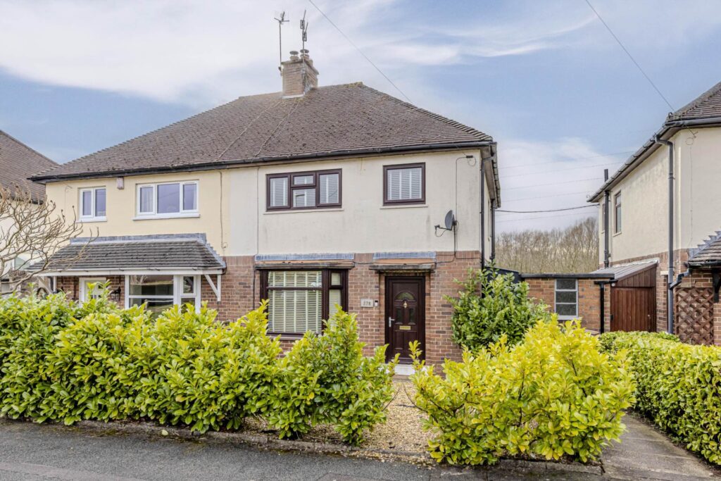 Barlaston Old Road, Stoke On Trent, ST12 9EW