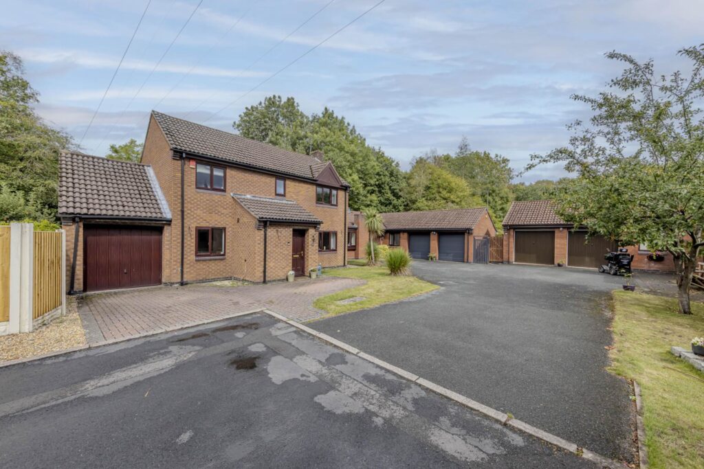 Brindiwell Grove, Stoke-On-Trent, ST4