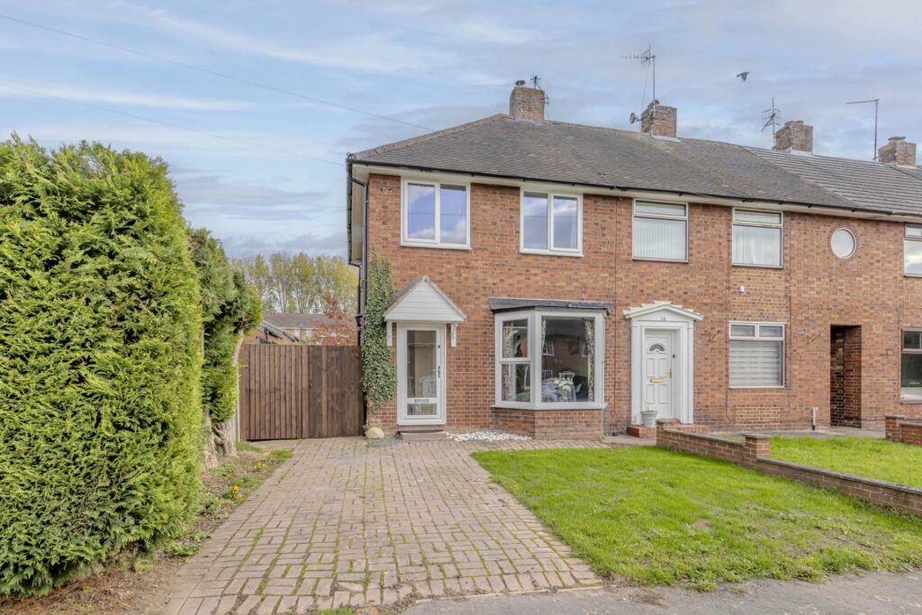 Bell Lane, Barlaston, ST12