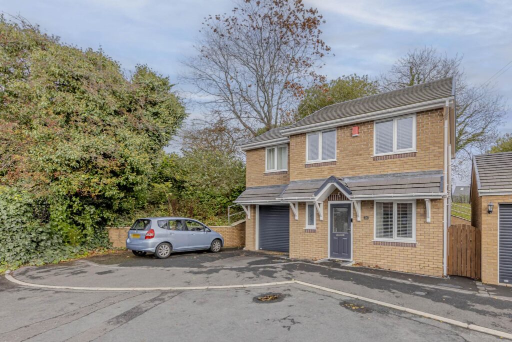Abingdon Way, Stoke-On-Trent, ST4