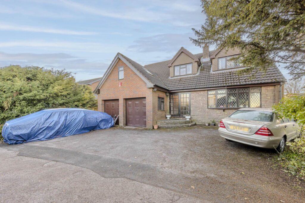 Poplar Drive, Meir Heath, ST3