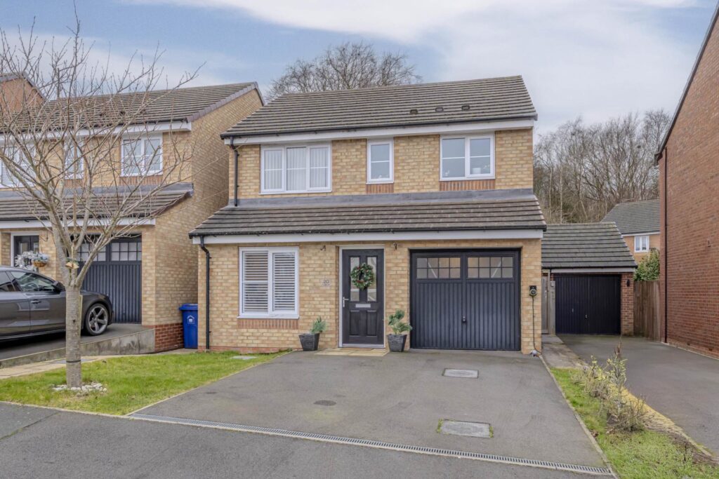 Knowles View, Talke, ST7
