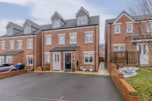 Peter Cartlidge Grove, Stoke-On-Trent, ST4