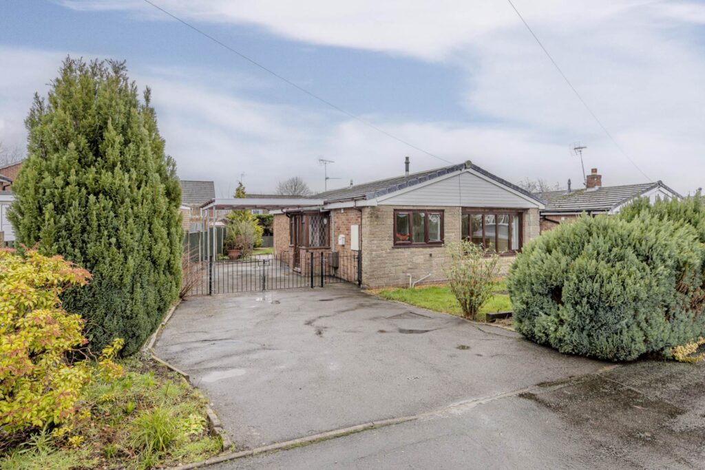 Doulton Close, Cheadle, ST10