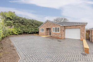 Eccleshall Road, Loggerheads, TF9