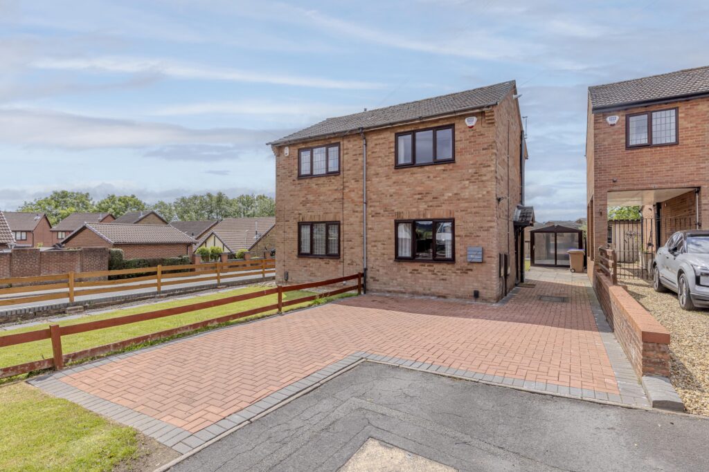 Sandwick Crescent, Stoke-On-Trent, ST1