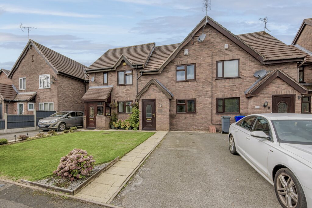 Valerian Way, Stoke-On-Trent, ST3