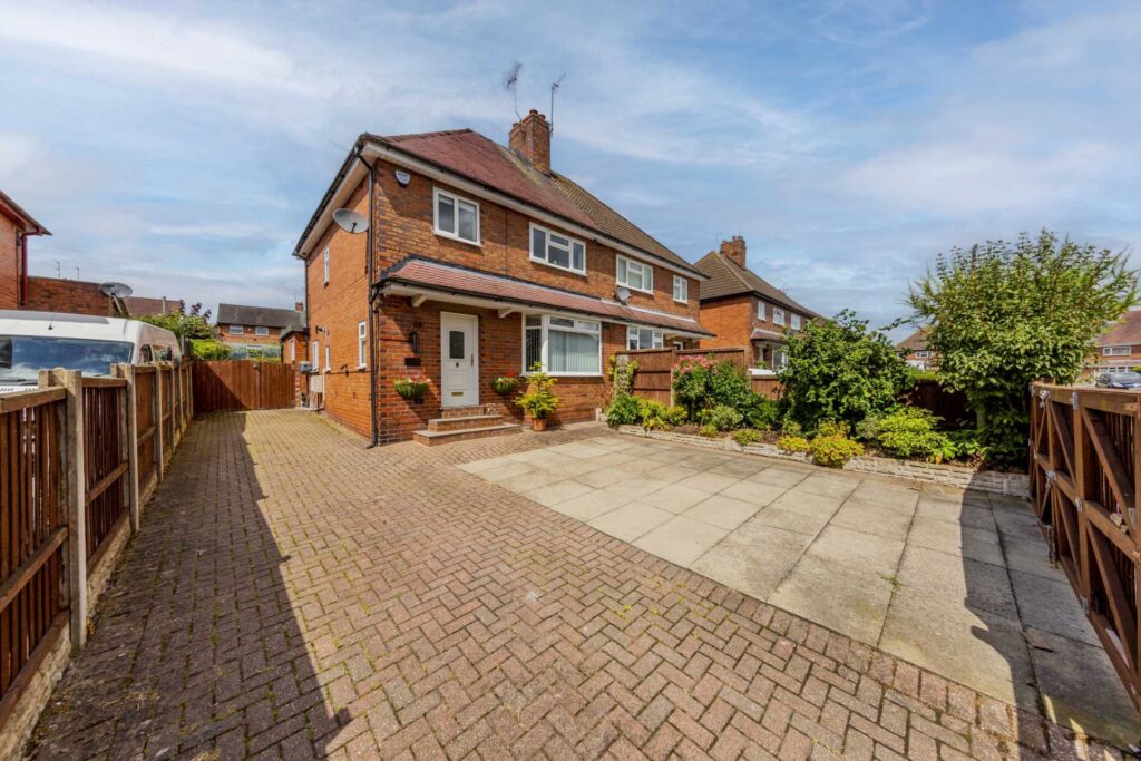 Mount Road, Blythe Bridge, ST11